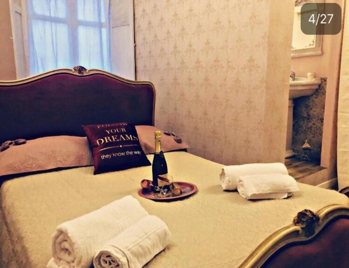 B&B Dimora Chic Gioia Tauro Eksteriør billede